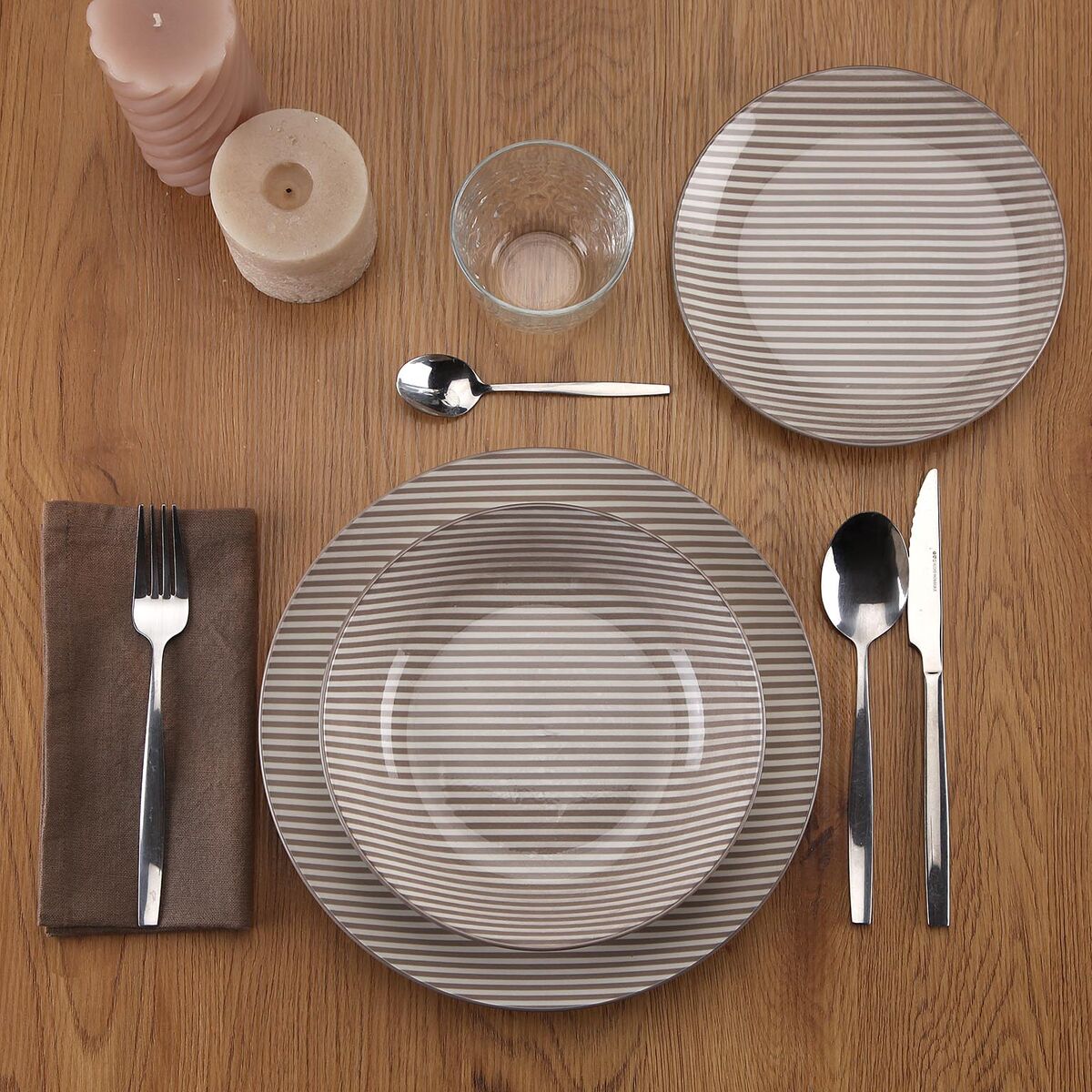 Image secondaire de Assiettes Versa Gris Porcelaine 18 Pièces