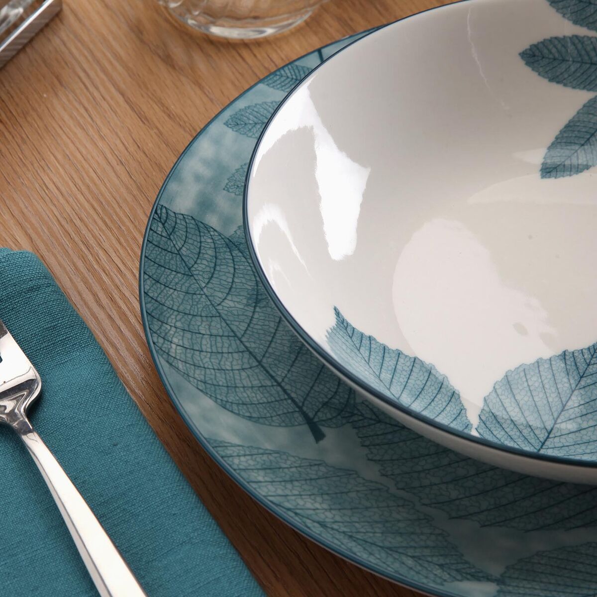 Tableware Versa Aylen Blue Porcelain 18 Pieces, view 3