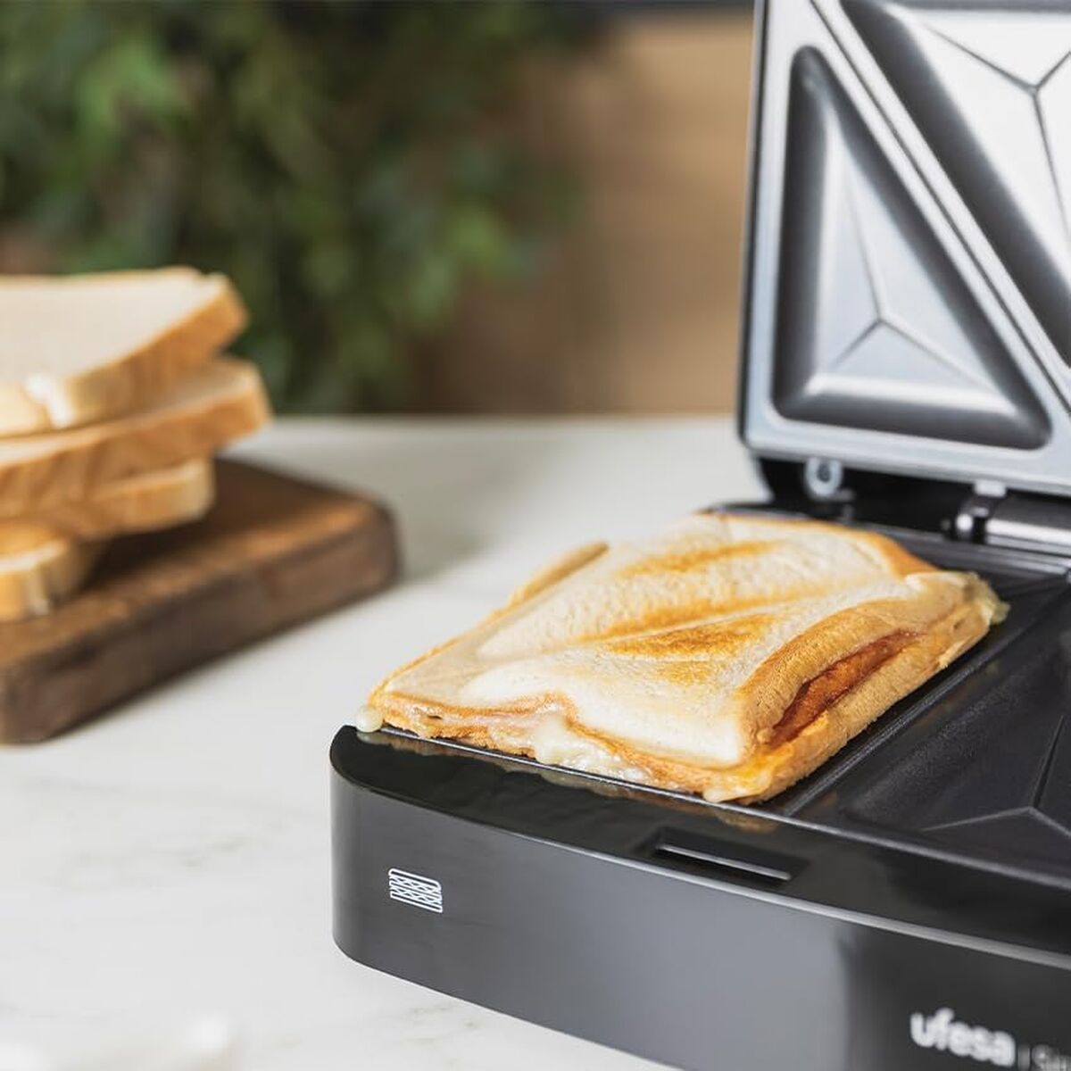 Tosti apparaat UFESA Zwart 750 W