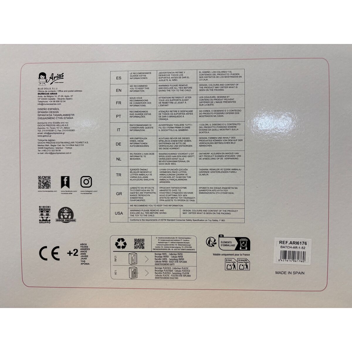 Doll’s clothes Arias