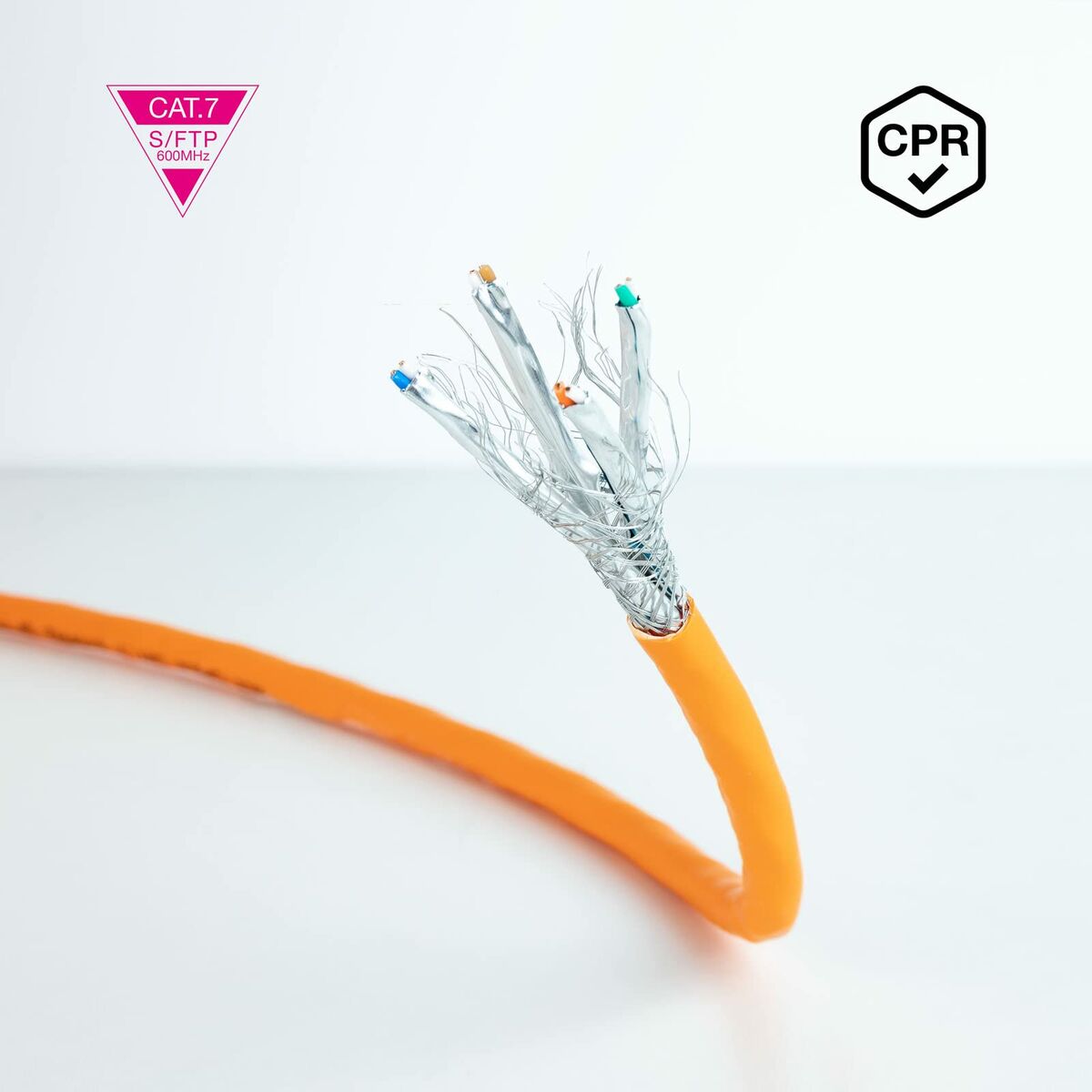 Afbeeldingen van UTP Category 6 Rigid Network Cable NANOCABLE 10.20.1700-305 305 m
