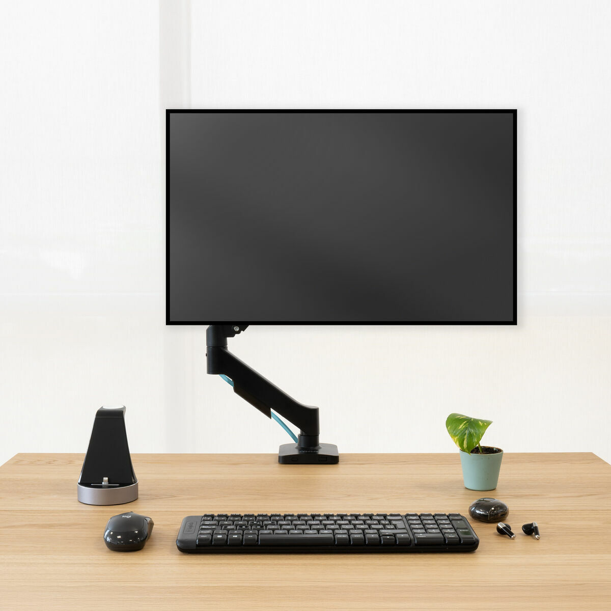 Afbeeldingen van Gaming Monitor TooQ DB1733TNR-B 17" 32"