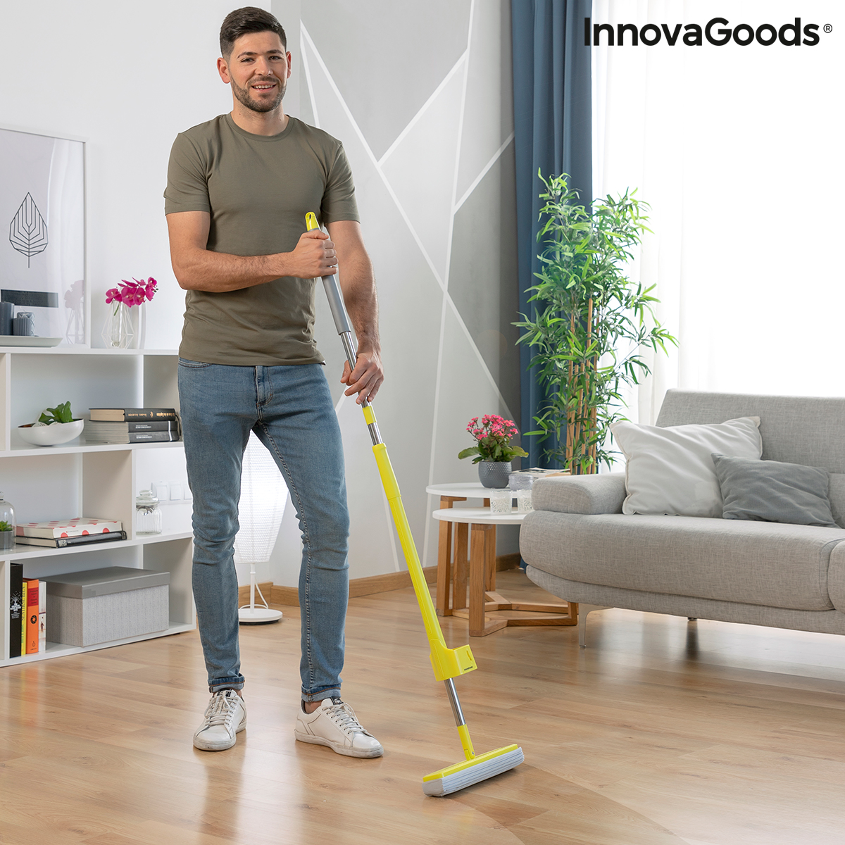 2-in-1 Dust Mop-Floor Mop with Self-wringing Sponge Wringop InnovaGoods