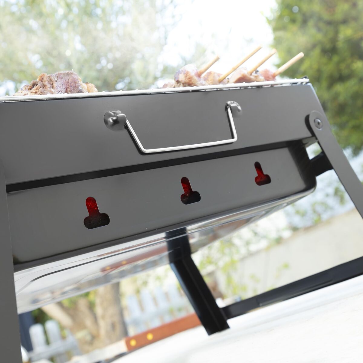 Klappbarer tragbarer Grill für die Verwendung mit Holzkohle InnovaGoods V0103439 Schwarz (Restauriert A) - Thumbnail 7