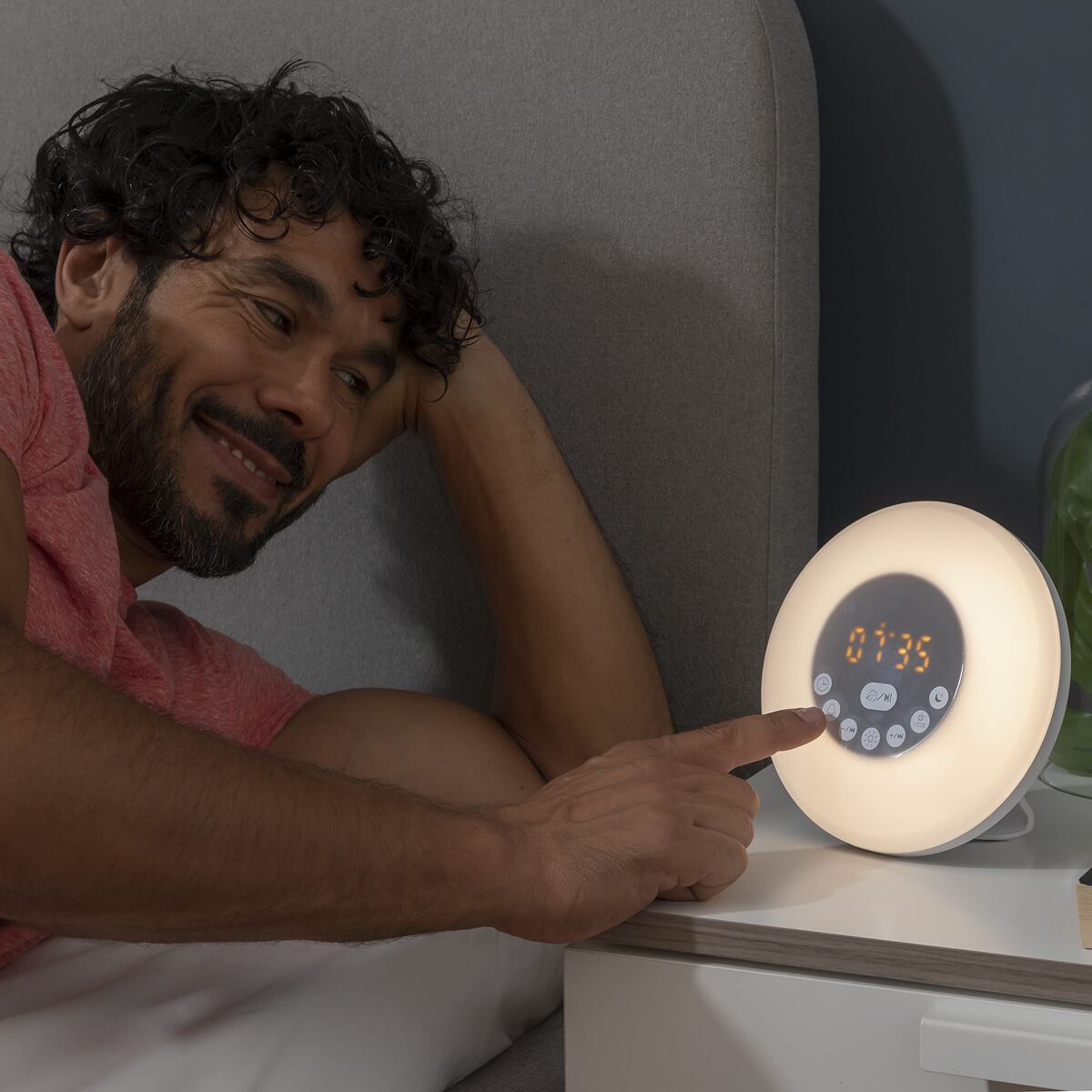 Aufladbarer Sonnenaufgangswecker mit Lautsprecher InnovaGoods Weiß (Restauriert B) - Thumbnail 6