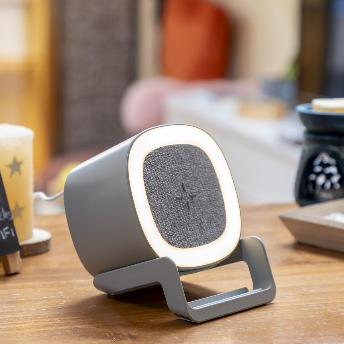 Kabelloser Lautsprecher mit Ladefunktion und LED InnovaGoods 4 IN 1 SPEAKER 10 W (Restauriert B) - Thumbnail 5