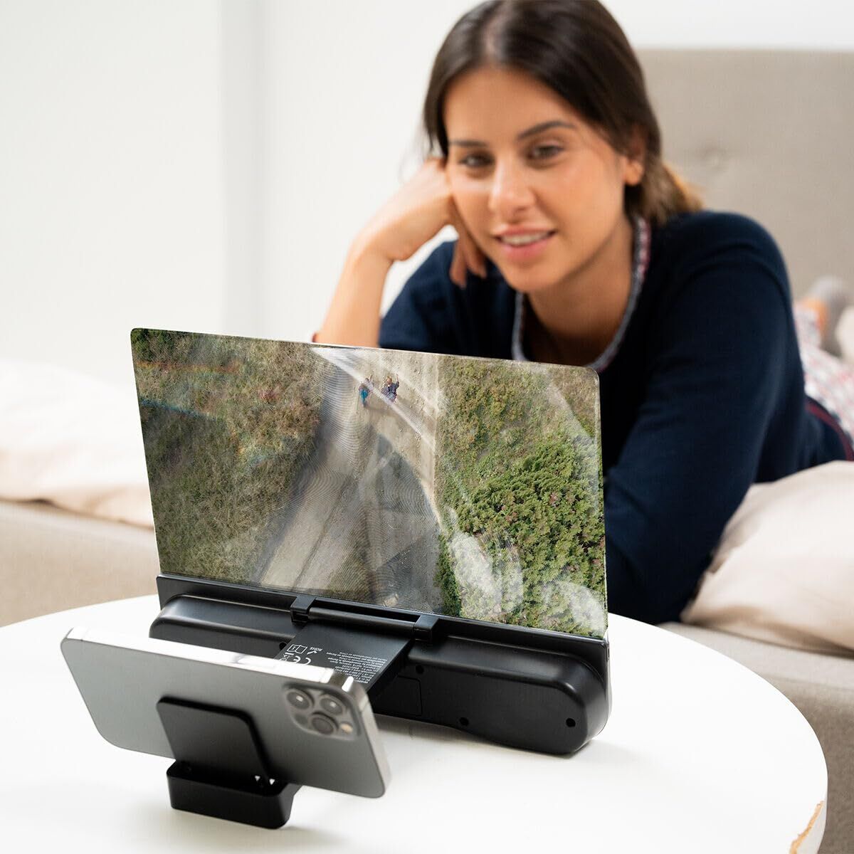 Wiederaufladbarer Bildschirmvergrößerer mit Lautsprecher für Mobiltelefone InnovaGoods (Restauriert A) - Thumbnail 3