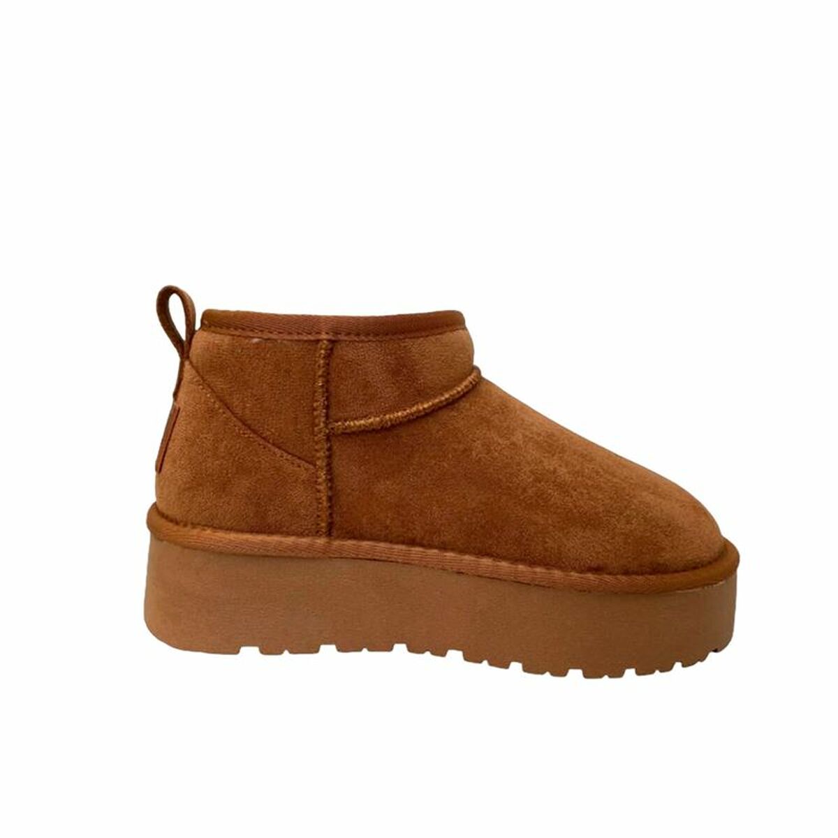 Si vous envisagez de renouveler votre garde-robe, achetez Bottines Femme XTI Marron et d’autresproduits XTI! La meilleure qualité au meilleur prix est à votre portée! Type: Bottines FemmeGenre: FemmeÂge recommandé: AdultesCouleur: Marron