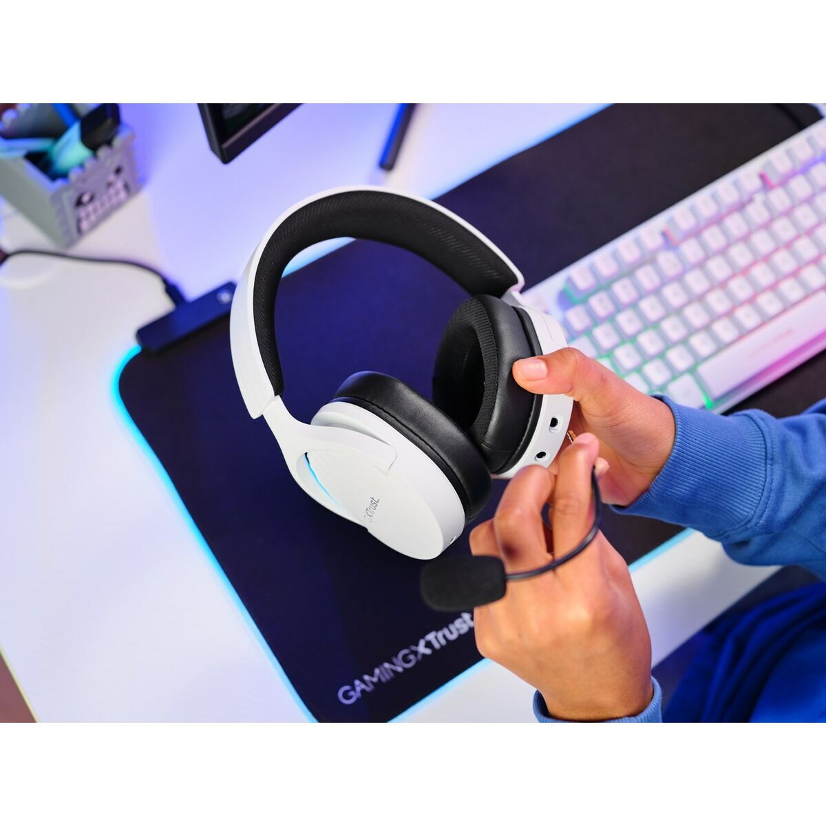 Gaming Headset with Microphone Trust GXT 491 White Multicolour