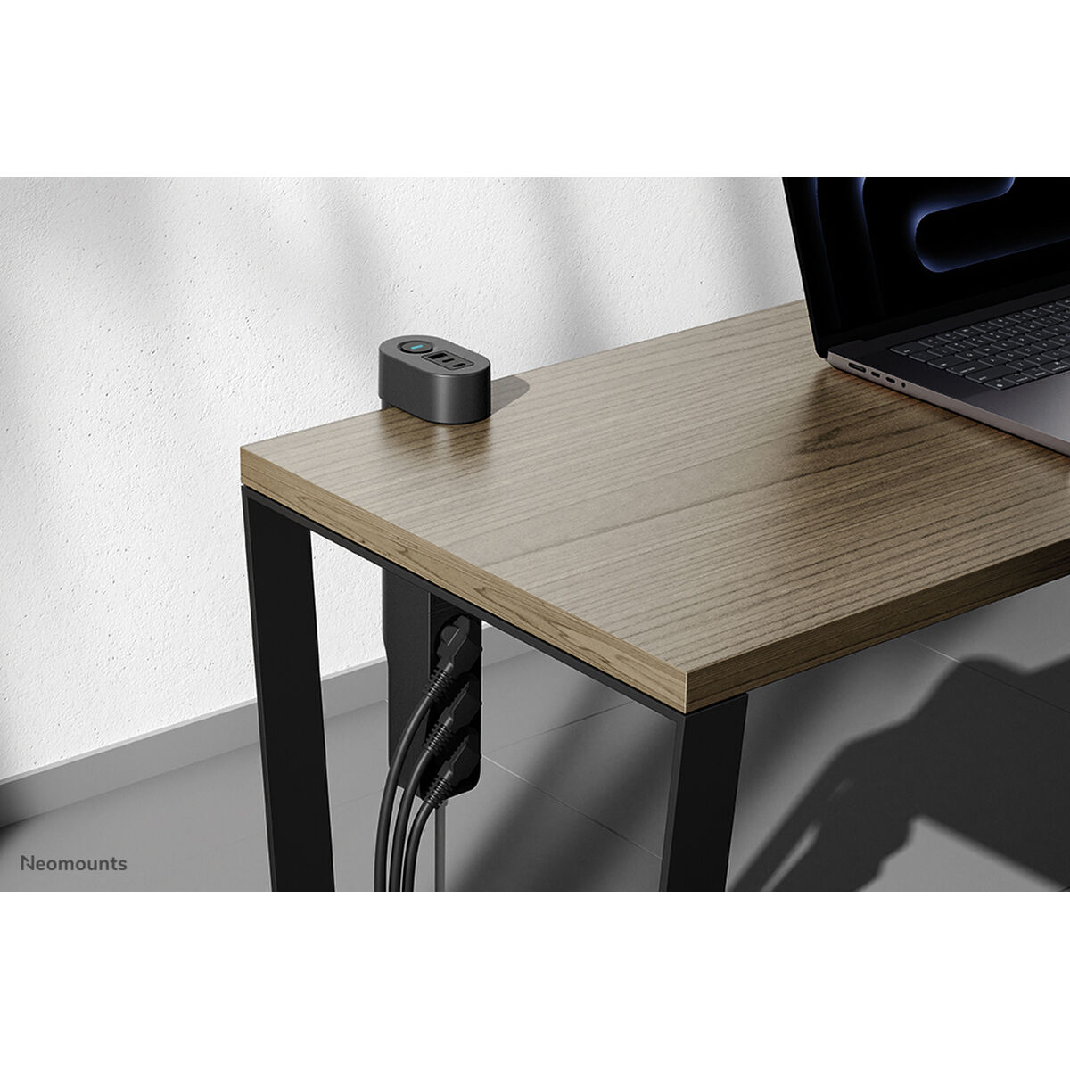 Afbeeldingen van Circuit board Neomounts VOLT DESK CLAMP Black (1,4 m)