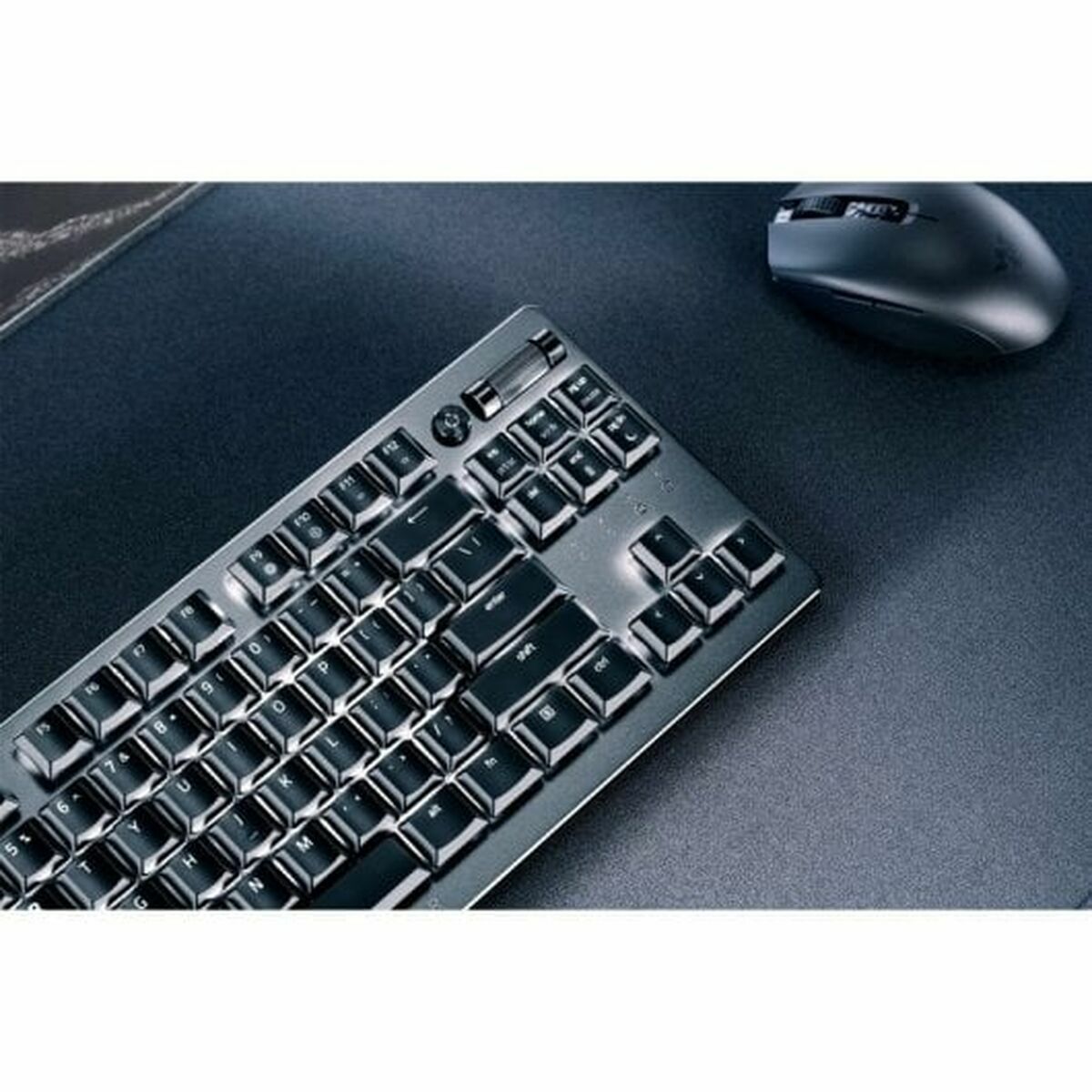 Picture of Wireless Keyboard Razer RZ03-04371100-R311 Black Spanish Qwerty