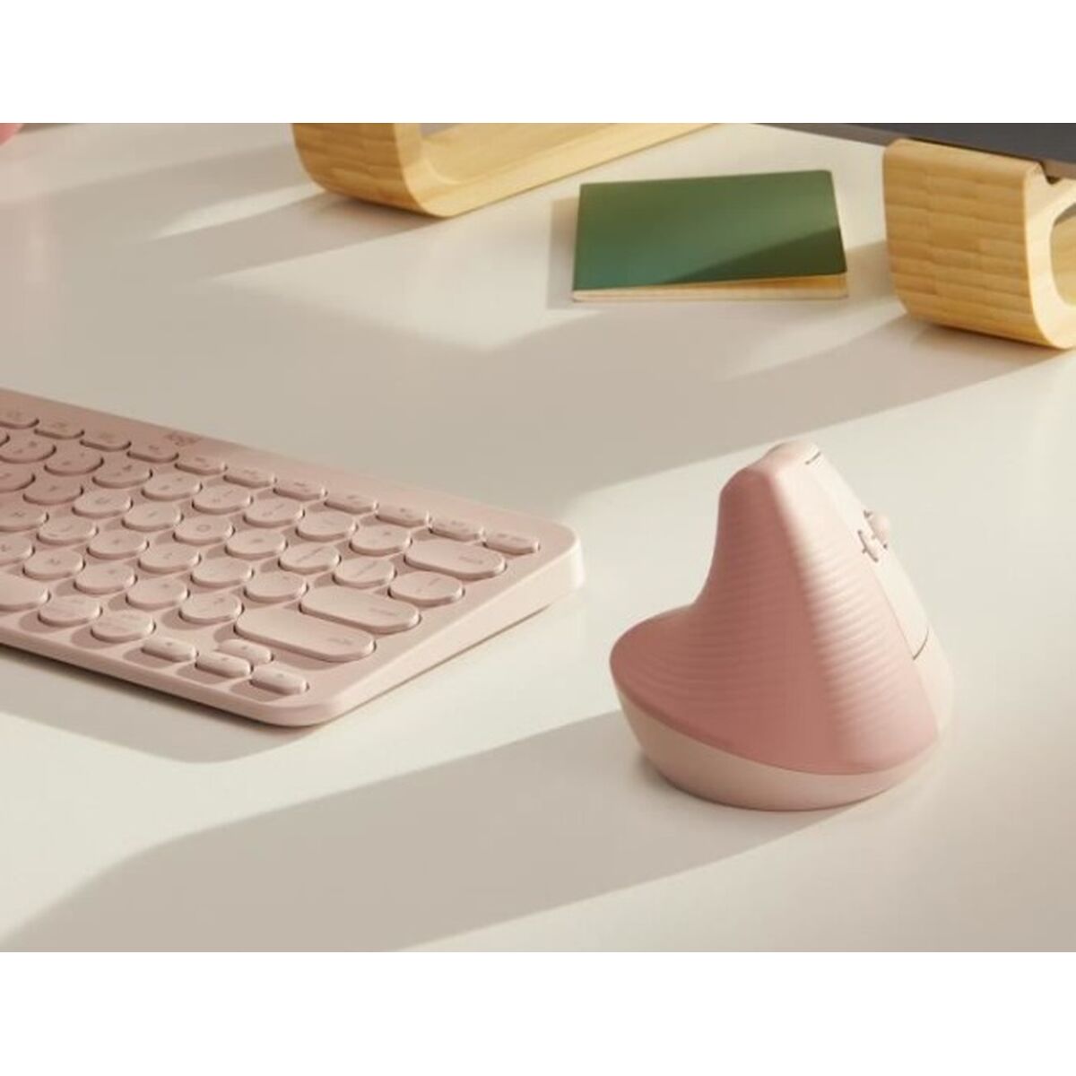 Afbeeldingen van Mouse Logitech Lift Pink Rose
