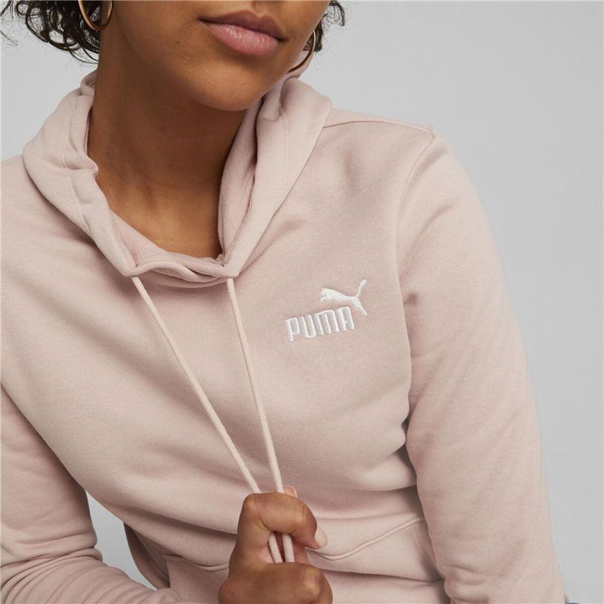 Womens Hoodie Puma ESS+ Embroidery Hoodie