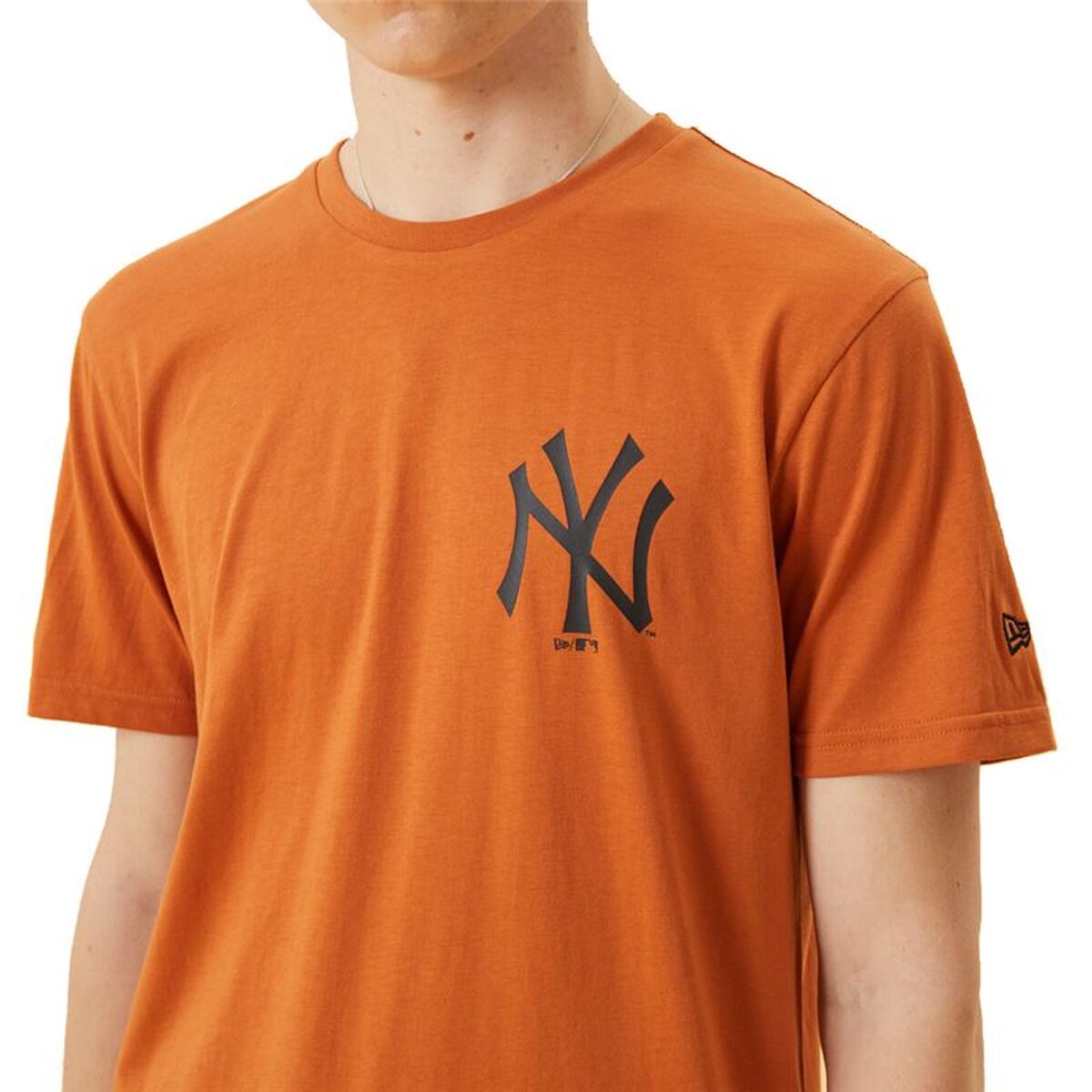 Heren-T-Shirt met Korte Mouwen New Era 12893145 Bruin (S)