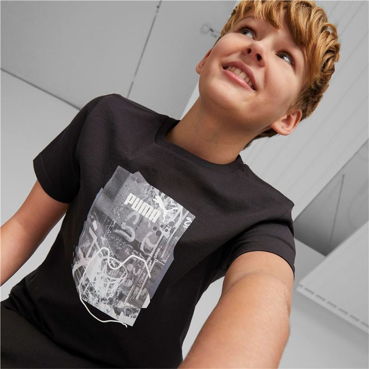 T-Shirt met Korte Mouwen voor kinderen Puma Essentials+ Street Art Grap Zwart