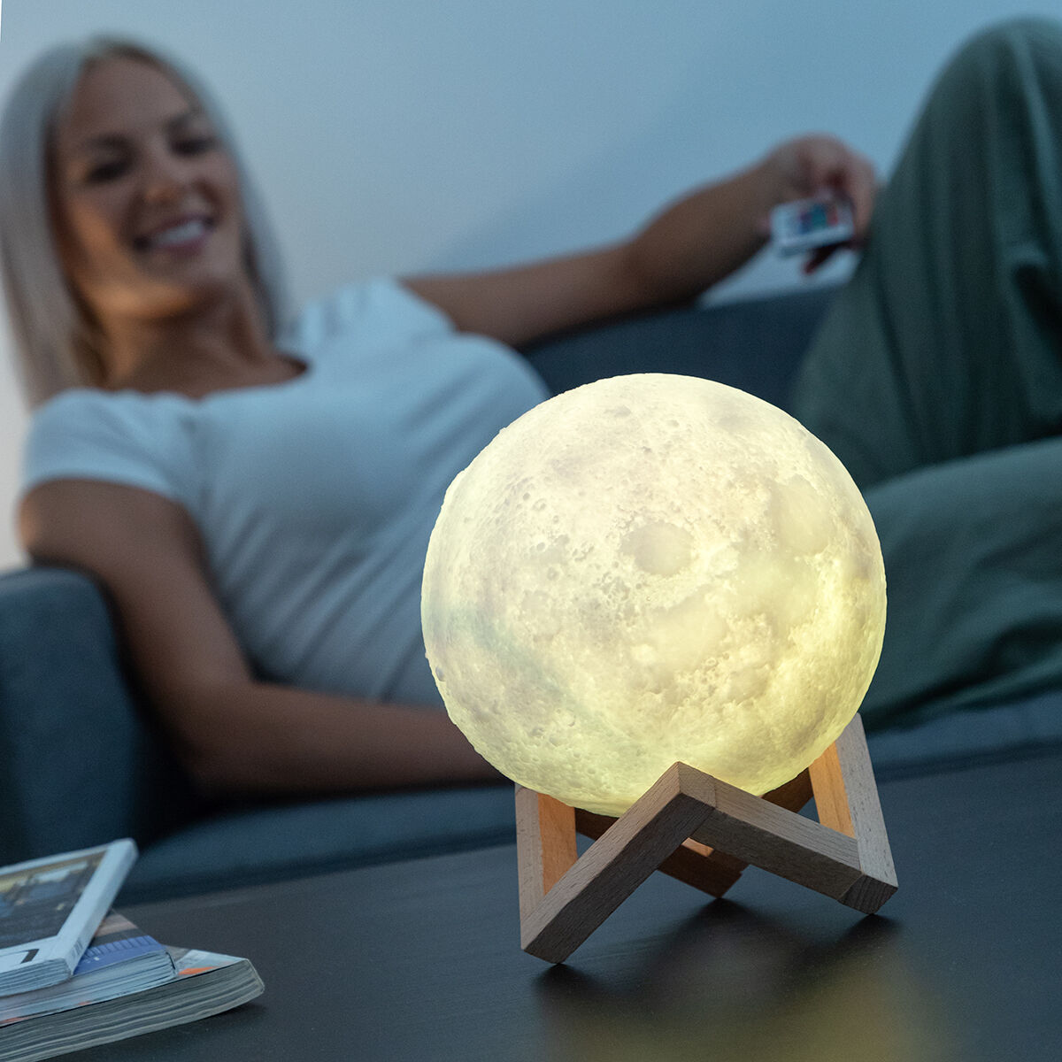 Wiederaufladbare LED Lampe Mond InnovaGoods Moondy Weiß 1,5 W 3,7 V (1 Stück) (Restauriert B) — Bild 1
