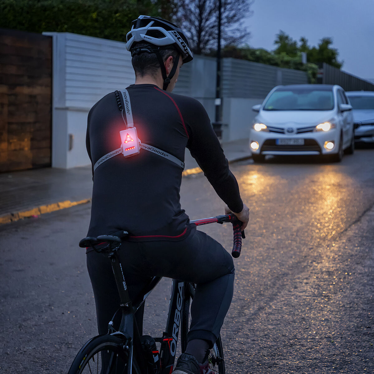 Sportgurt mit LED-Leuchten Safelt InnovaGoods - Thumbnail 2